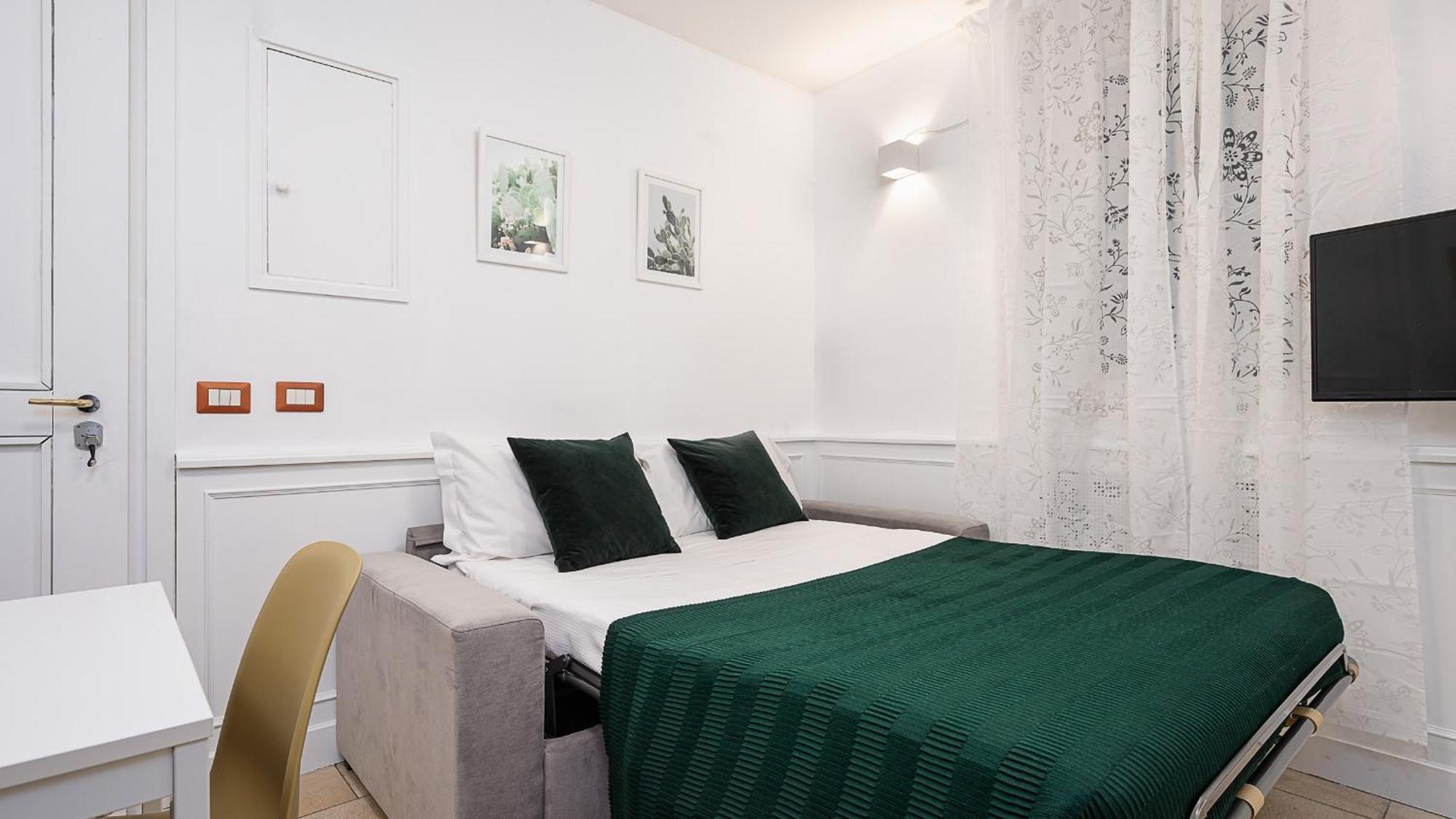 Classbnb - Just A 5 Minute Walk From Piazza Duomo Appartement Milaan