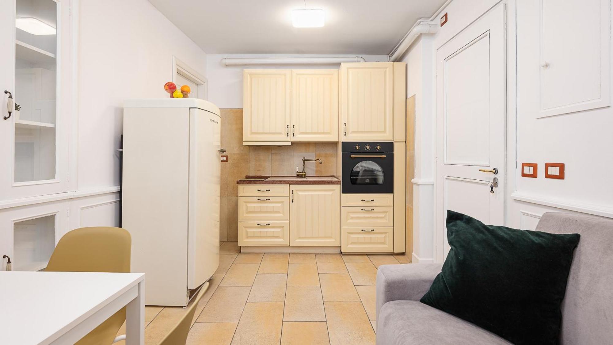 Classbnb - Just A 5 Minute Walk From Piazza Duomo Appartement Milaan